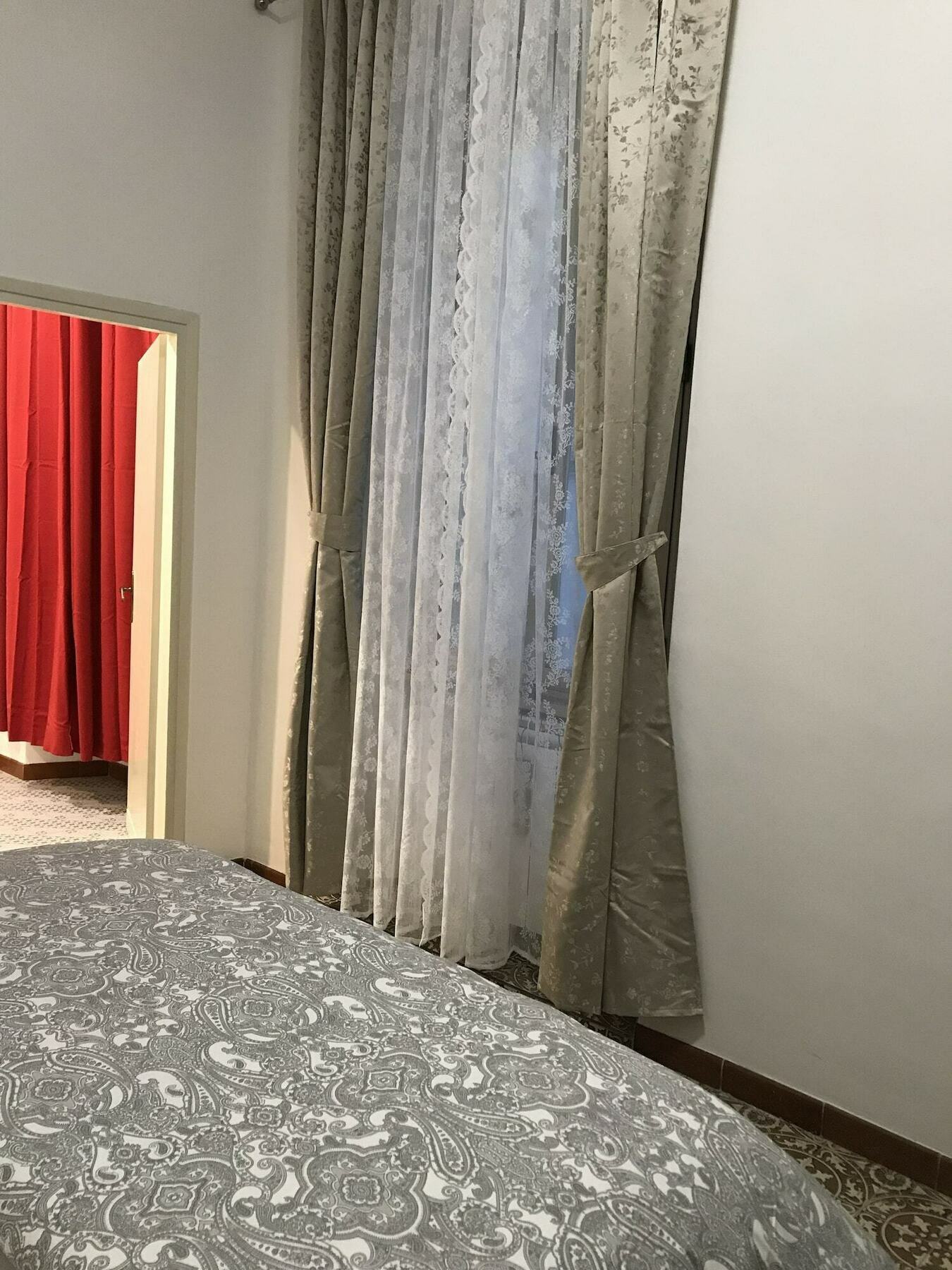 Colosseum Luxury Room Rome Buitenkant foto